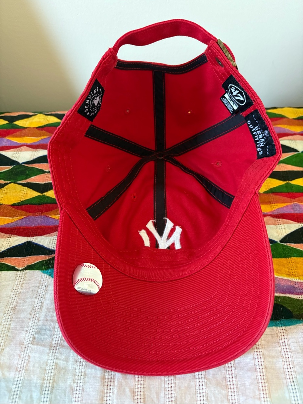 47® Red New York Yankees Adjustable Baseball Cap - Picture 4 of 5